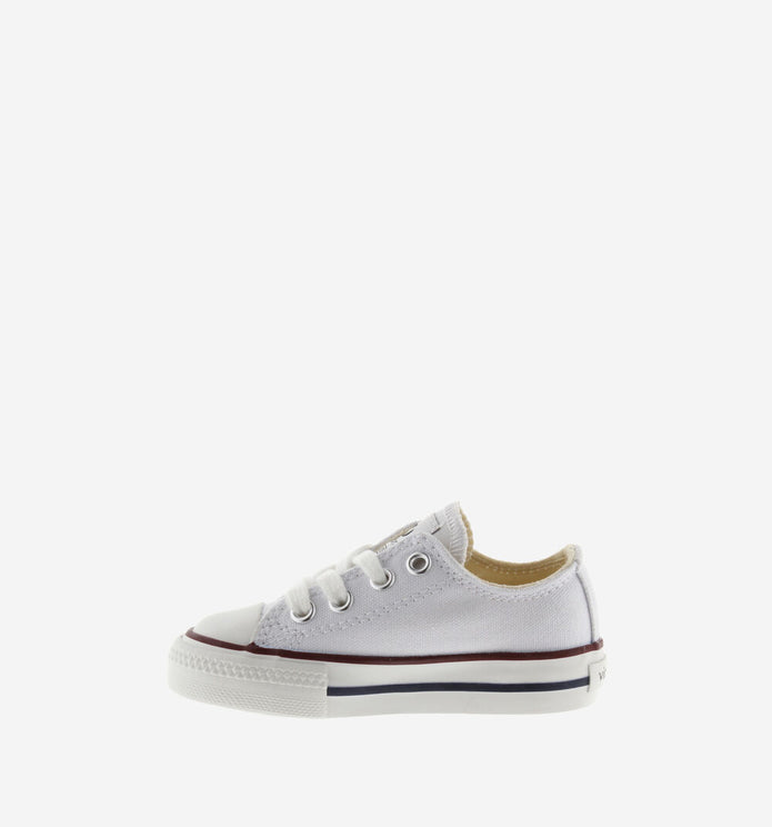 Λευκά (Blanco) παιδικά sneakers Victoria με λευκή σόλα, κορδόνια και λαστιχένια μύτη, ιδανικά για καθημερινή χρήση. Λευκά άσπρα σταράκια για αγόρι για κορίτσι ιδανικά για βόλτα γάμο βάπτιση