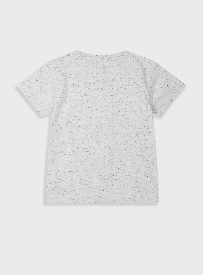 Παιδικό t-shirt Energiers με στάμπα διαστήματος και γράμμα S σε μελανζέ λευκή απόχρωση
