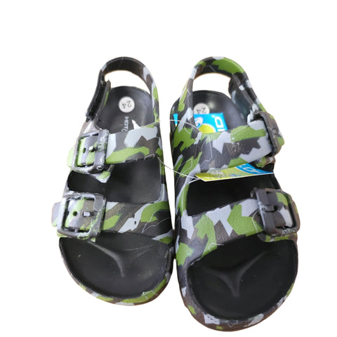 Hot Sand Kids Sandals with Camouflage and Double Buckle