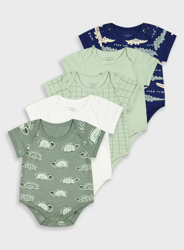 Σετ 5 βρεφικά φορμάκια Energiers με σχέδια κροκόδειλο, χελώνα, σαλιγκάρι και καρό μοτίβο σε αποχρώσεις πράσινου, εκρού και μπλε.