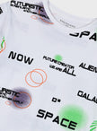 Παιδικό t-shirt Energiers σε λευκό με πολύχρωμο διαστημικό τύπωμα