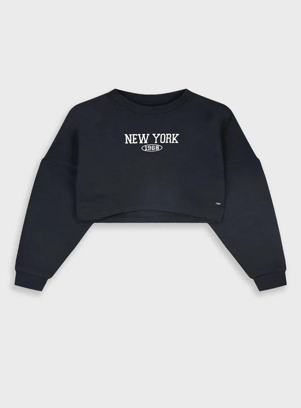Energiers crop top φούτερ σε μπλε χρώμα με λευκή στάμπα "NEW YORK 1968".