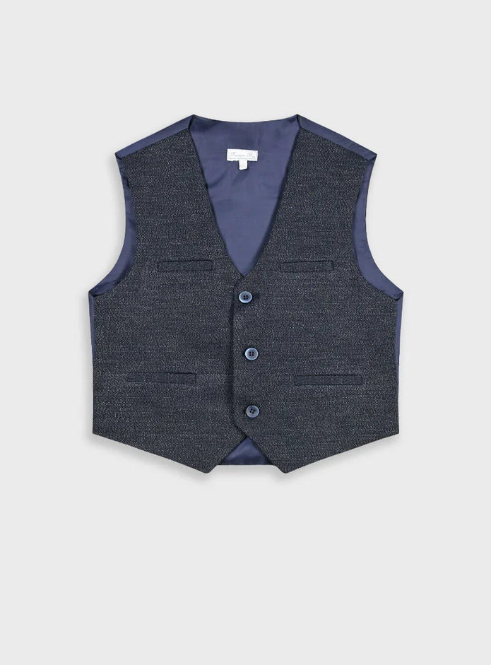 Παιδικό γιλέκο Energiers μπλε σκούρο – λεπτομέρεια μπροστινής όψης με κουμπιά

Παιδικό γιλέκο Energiers μπλε σκούρο – πίσω όψη με ρυθμιζόμενο λουράκι

Παιδικό γιλέκο Energiers μπλε σκούρο – μπροστινή όψη