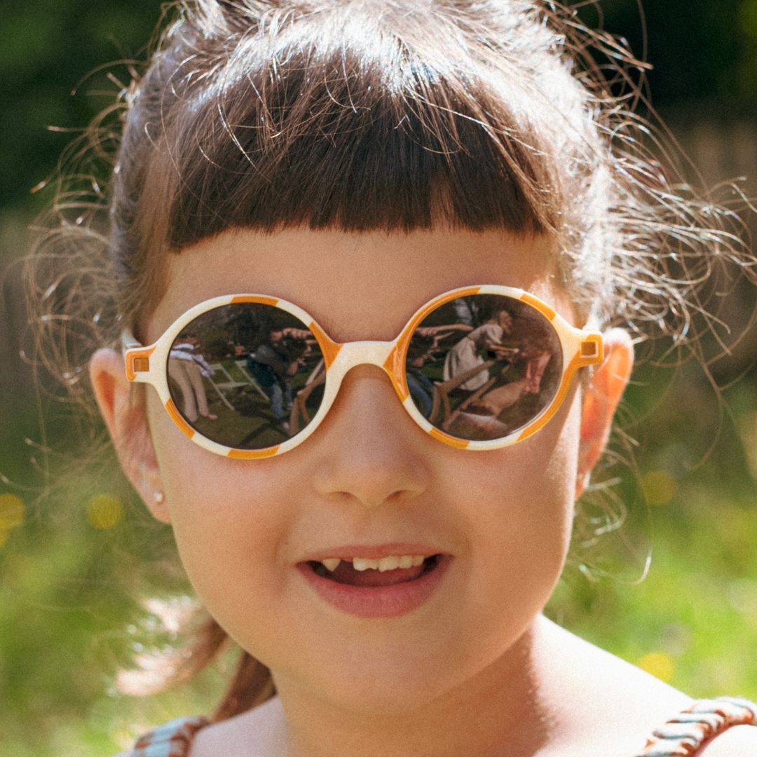 KiETLA: Sunglasses 4-6 years RoZZ - Sand Stripe