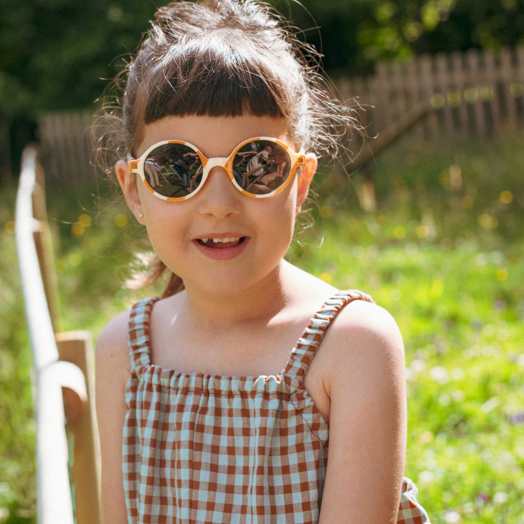 KiETLA: Sunglasses 4-6 years RoZZ - Sand Stripe