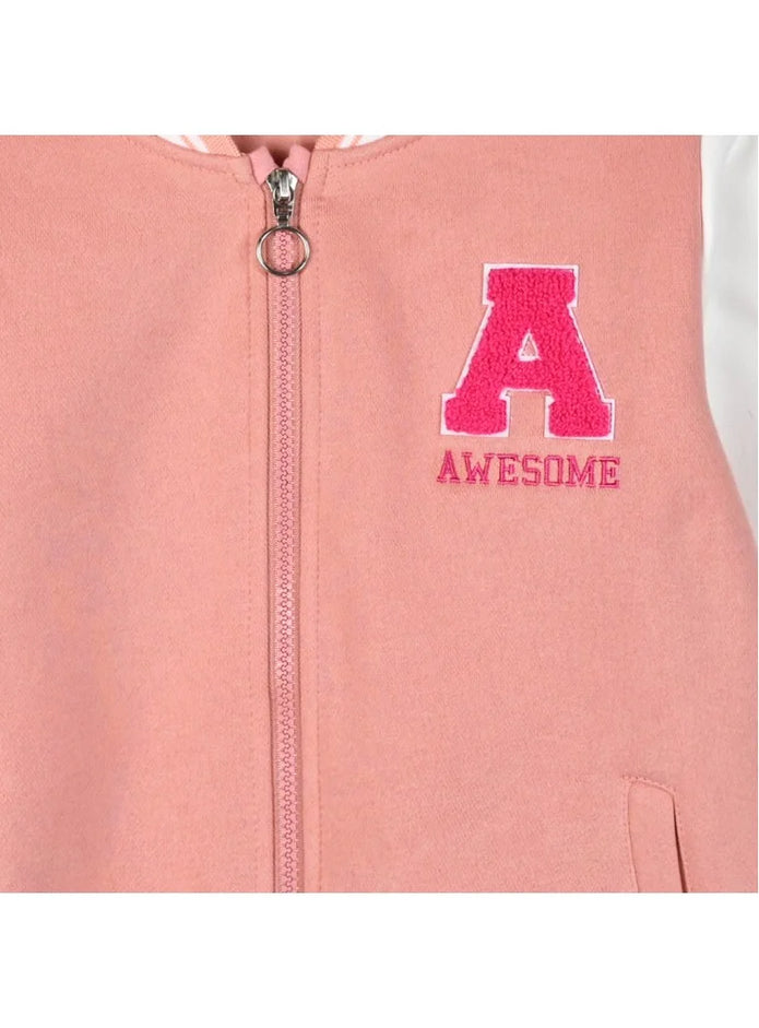 Παιδικό μπουφάν ζακέτα κολεγιακή για κορίτσι  τύπου varsity σε ροζ και λευκές αποχρώσεις με κεντημένο γράμμα 