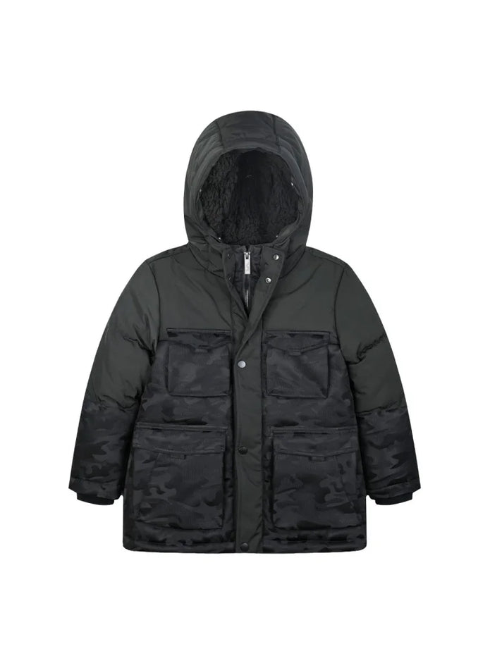 Παιδικό μπουφάν parka Energiers σε μαύρο χρώμα με παραλλαγή και κουκούλα με γούνα – μπροστινή όψη.