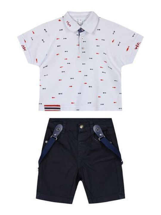 Βρεφικό σετ για αγόρι που περιλαμβάνει λευκό πόλο μπλουζάκι με μοτίβα και μπλε βερμούδα με τιράντες. Ιδανικό για κομψές καλοκαιρινές εμφανίσεις.